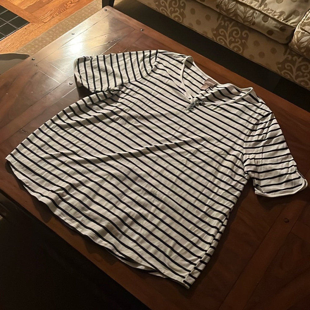 NWOT Chico’s Short Sleeve Tee SZ 3 (XL)